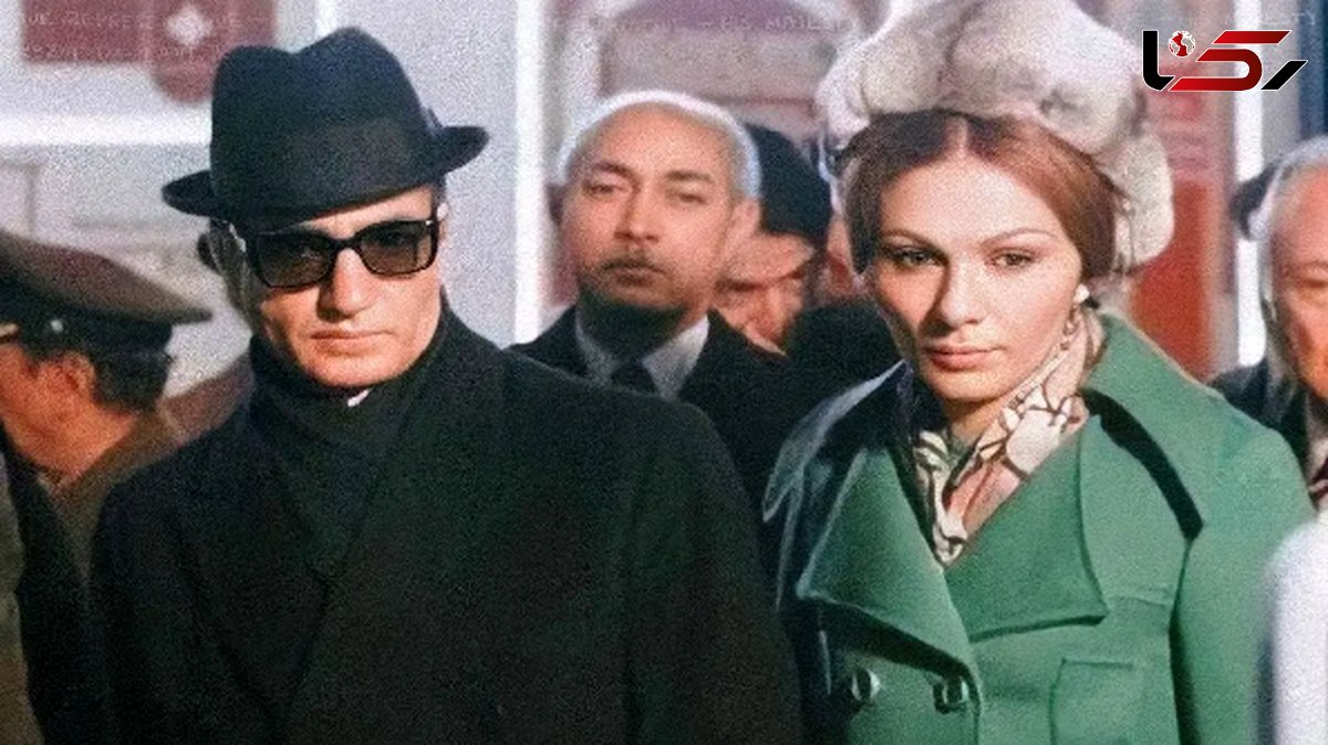 عکس/ سفر به ایام قدیم سال 1329؛ فرح درحال عکاسی با لباس فاخر پلنگی و نگاه محمدرضا پهلوی!