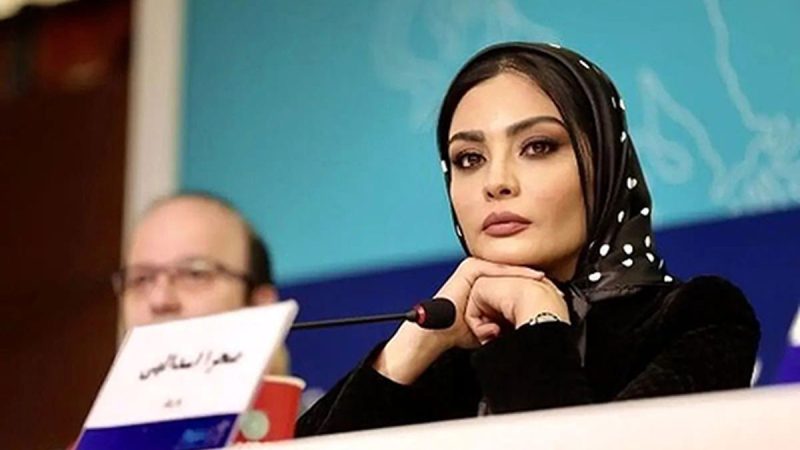 استایل شیک و مدلینگی صحرا اسداللهی در اکران یک فیلم