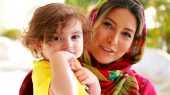قاب خانوادگی فریبا نادری؛ عکس زیبای پری‌سیما سریال ستایش همراه دخترش