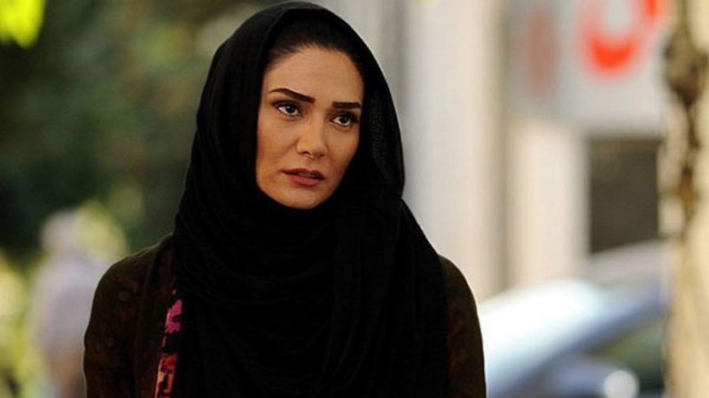 جشن تولد صمیمانه مینا وحید با حضور جمعی از دوستانش