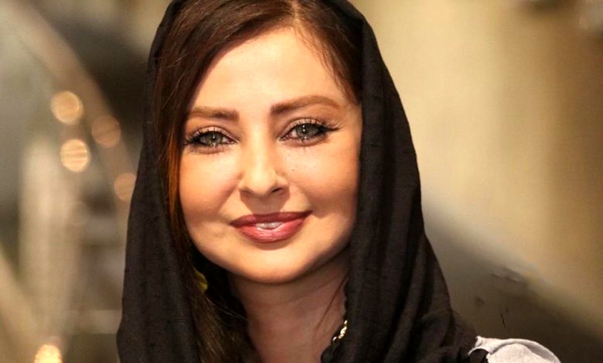 نفیسه روشن حلقه ازدواجش را درآورد/ عکس