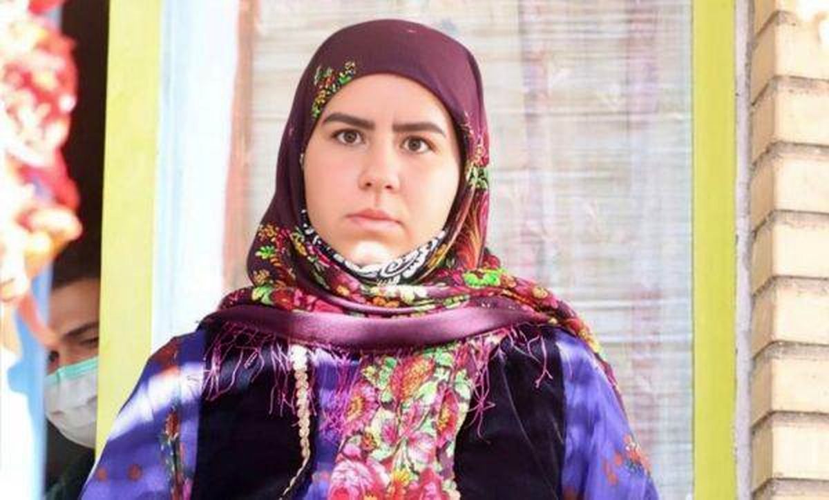 استایل تابستانی روناک سریال نون خ؛ صهبا شرافتی توجه‌ها را جلب کرد