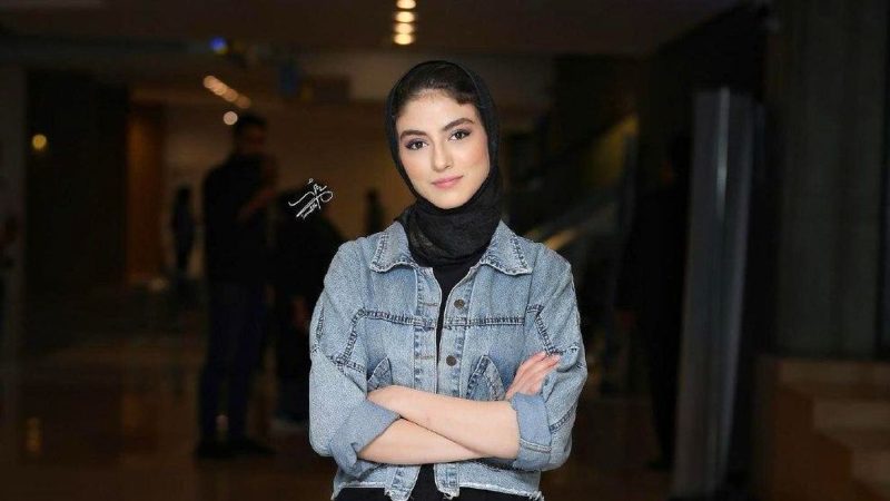 پردیس پورعابدینی در تولد ۲۴ سالگی‌اش؛ عکس جذاب در کافه باصفا