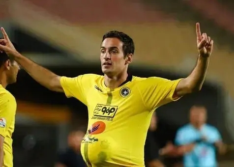 گولسیانی: سپاهان را انتخاب کردم تا قهرمان شوم