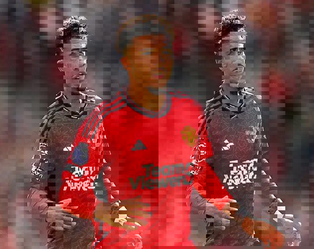 پیشنهاد رم برای جذب مهاجم مغضوب یونایتد رسید