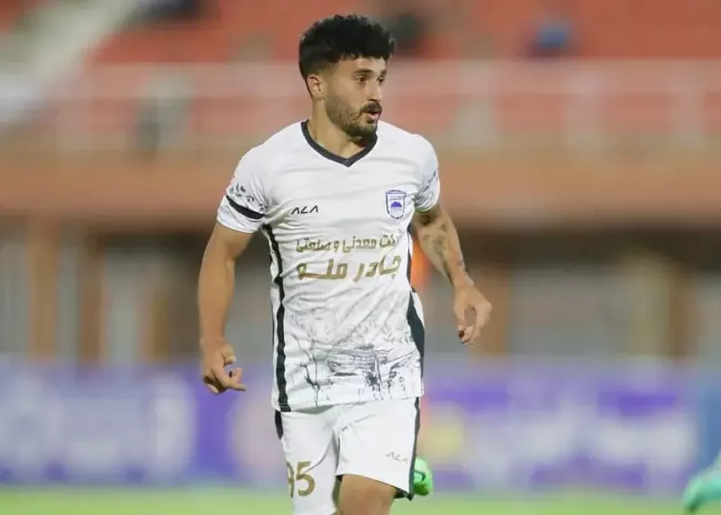 وینگر سابق استقلال و تراکتور به آریو پیوست