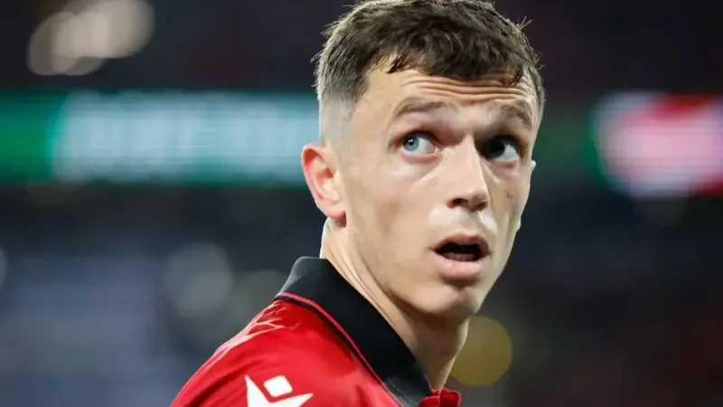 گزینه استقلال چمدان به‌دست شد!(عکس)