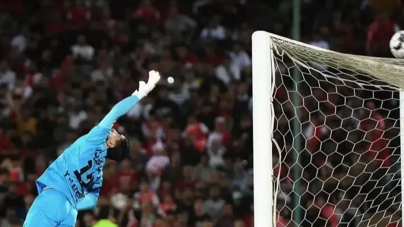 آرشا، قطر به جای استقلال برای یک پرش بلند