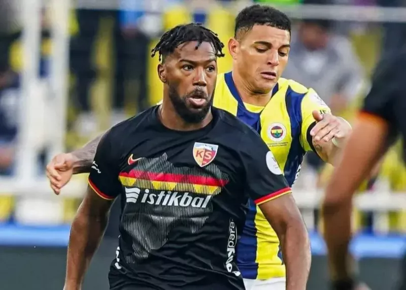 انتقال داکنز نازون به استقلال  نهایی شد