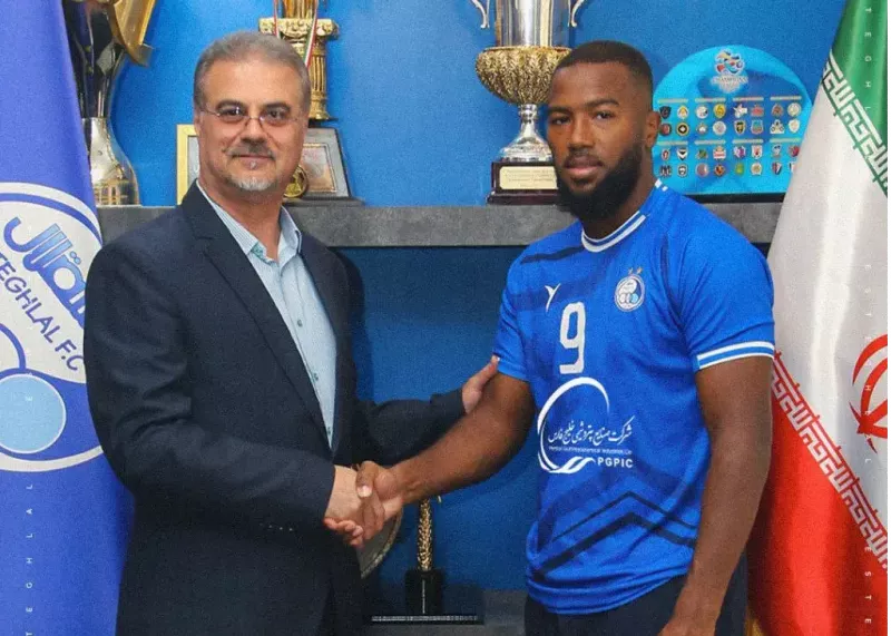 عیسی را فراموش کنید، نازون سه ساله بست!