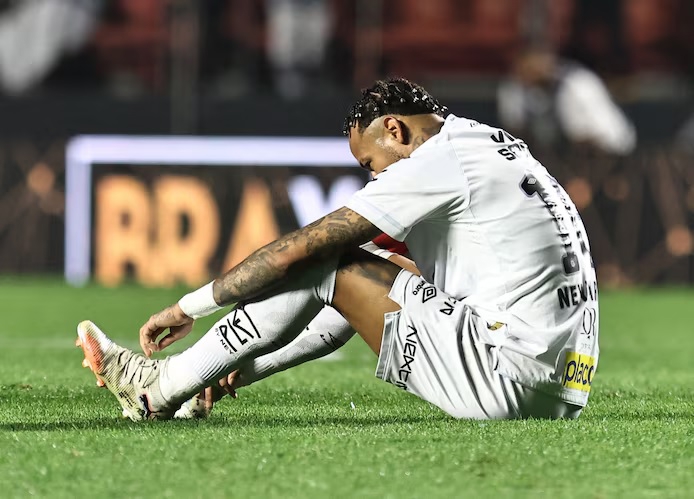 نیمار: هرگز به این اندازه تحقیر نشده بودم