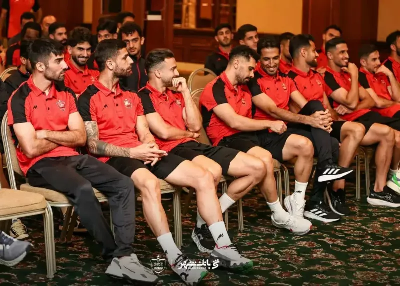 پرسپولیس (امروز) نه می‌فروشد، نه آزاد می‌کند!