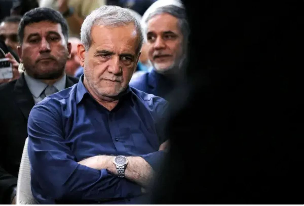 فرزند پزشکیان لو داد؛ لایحه جدید برای فضای مجازی در راه است