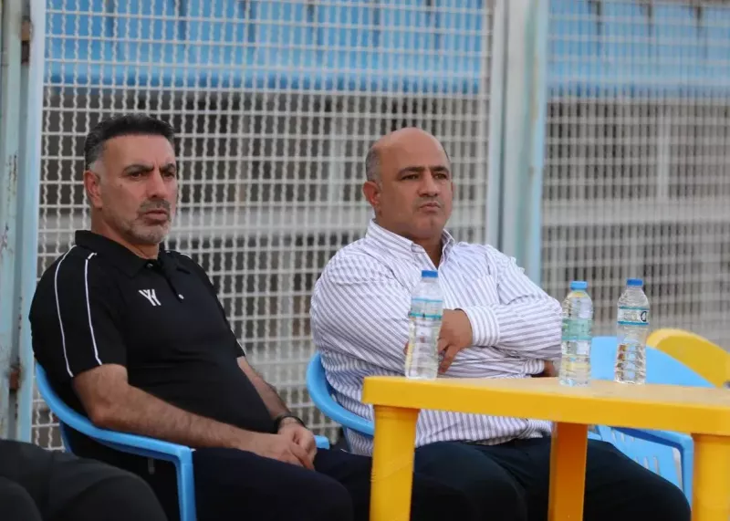 پایان شایعات: فکری بالای سر تیم جدیدش (عکس)