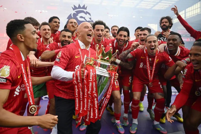 اشلوت: قهرمان سریالی انگلیس می‌شویم!