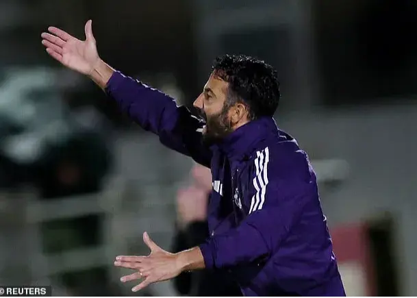 حمله به آموریم: ترسو و ضعیف هستی!