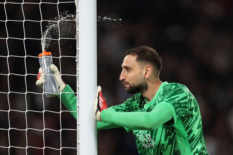 بمب روز آخر: مذاکره گالاتاسرای با دوناروما!