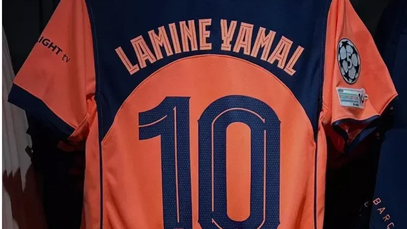 پیراهن سوم بارسا: نارنجی به یاد شکوه قدیم!