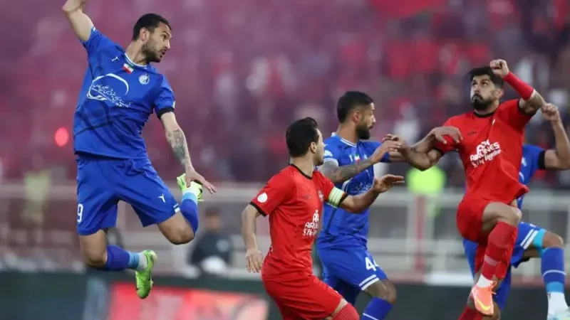 وضعیت متفاوت استقلال و تراکتور در بلیت‌فروشی