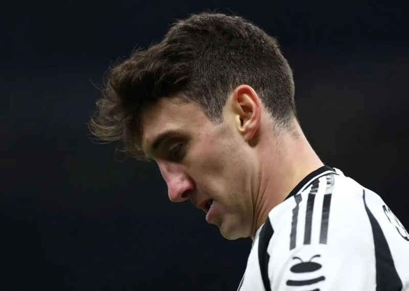 تنبیه جدی برای مشت محکم ستاره یوونتوس!