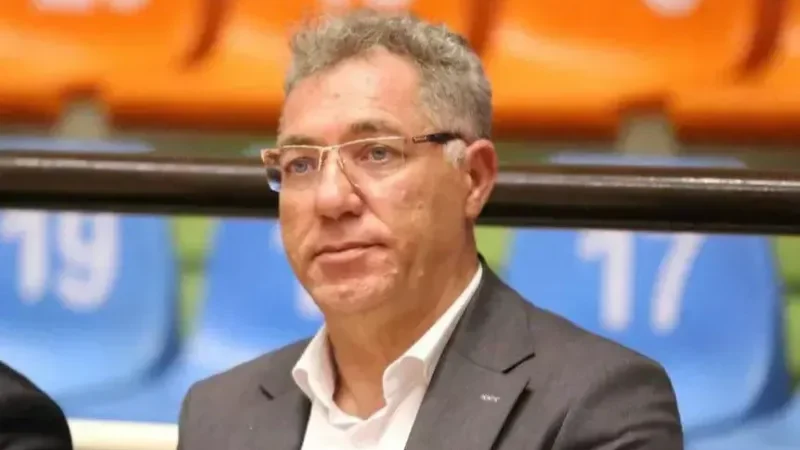 فوری: اولین استعفای فصل، مدیرعامل صدرنشین بود!