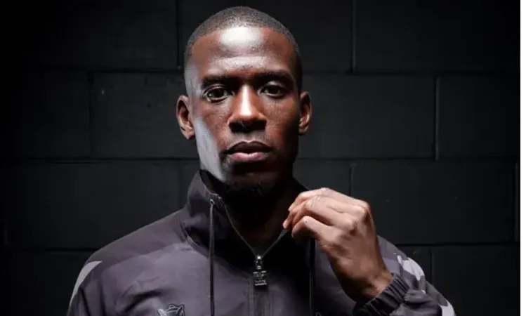 رسمی: مدافع پی‌اس‌جی به ساندرلند رفت