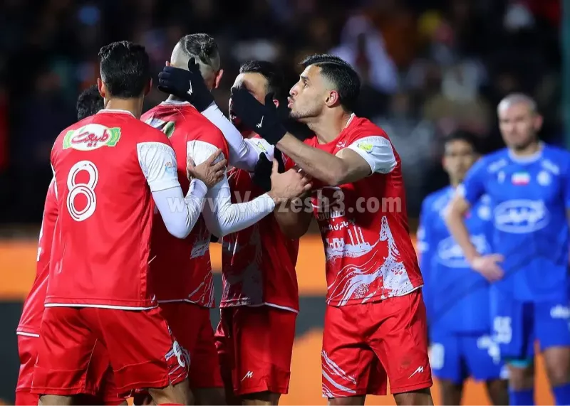 استقلال و پرسپولیس در خانه آواره می‌شوند!