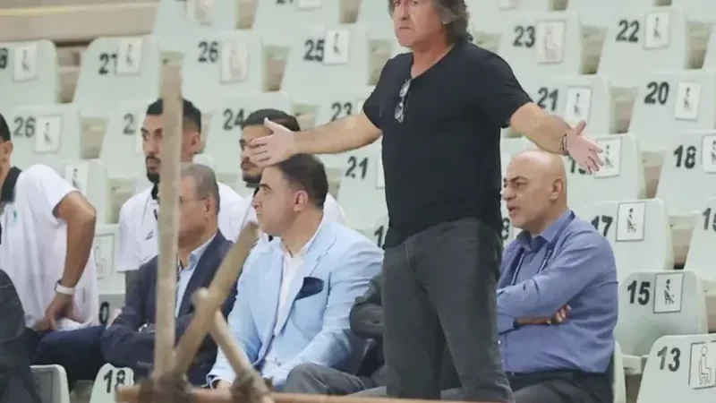 ساپینتو در شروع لیگ برتر هم سکونشین است!