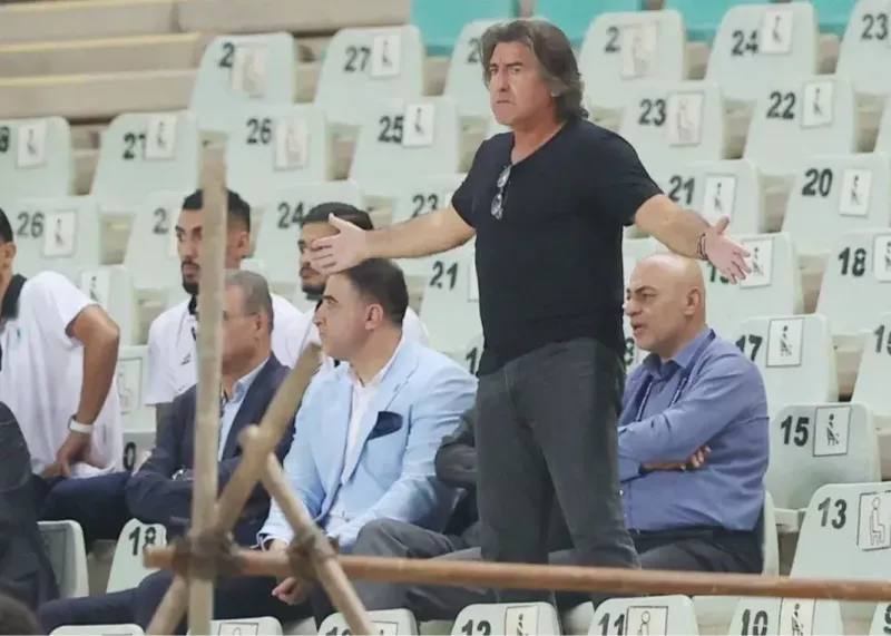 ساپینتو در شروع لیگ برتر هم سکونشین است!