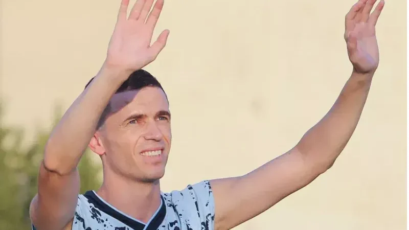 گزارش سایت رسمی ای‌اف‌سی از خرید مهم استقلال