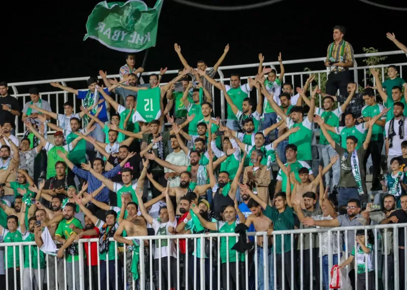 یک تیم پرتماشاگر در لیگ ایران‌ معرفی شد