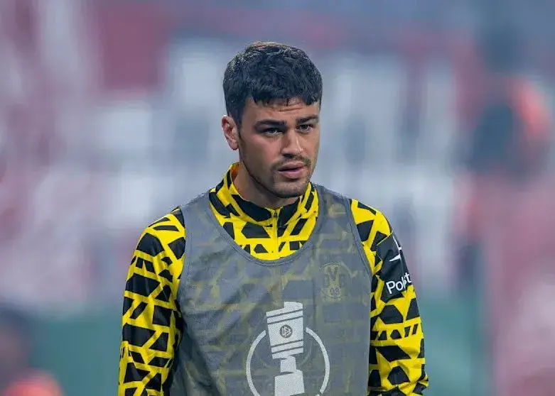 گلادباخ ستاره دورتموند را جذب کرد