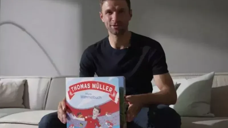 انتشار کتاب کودک مولر با طعنه به مسی!