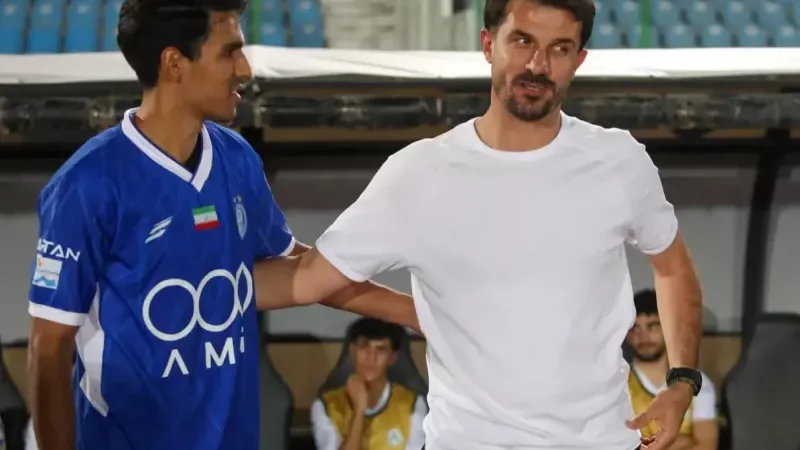 وینگر استقلال برای بازی مقابل ذوب اجازه گرفت!