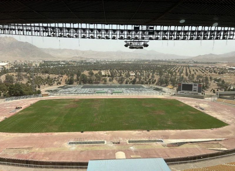 واکنش مدیر ورزشگاه تختی به چمن نامناسب