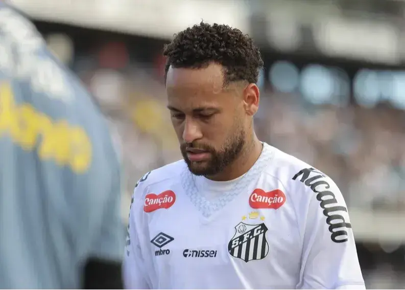 غیبت قطعی نیمار: غیرممکن است اینجا بازی کنم