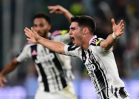 یووه – اینتر: شکوه فوتبال در آلیانزِ تورین