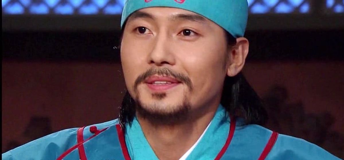 عکس| سفر زمان؛ چهرۀ «سونگجو، محافظ امپراتور گوموآ» (سریال جومونگ) در عکس‌های شخصی‌اش