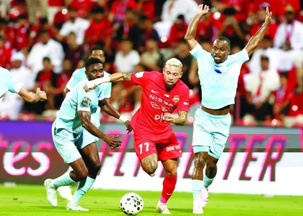 عیار شباب الاهلی برابر تراکتور مشخص می‌شود