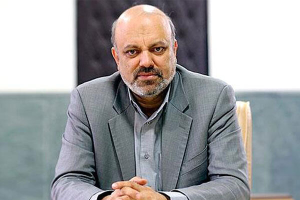 بازنشستگی اجباری اساتید دانشگاه آزاد ضربه به آینده علمی کشور است