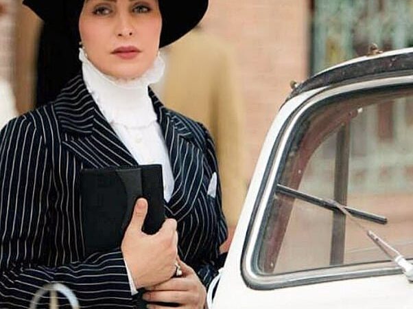 (عکس) جشن عروسی و لباس عروس زیبای زنده یاد ماه چهره خلیلی، بانوی سریال کلاه پهلوی/ چقدر زود بود رفتنت