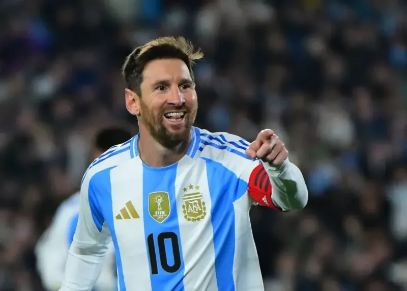 نشانه مهم بکام: شاید مسی در آرژانتین بماند