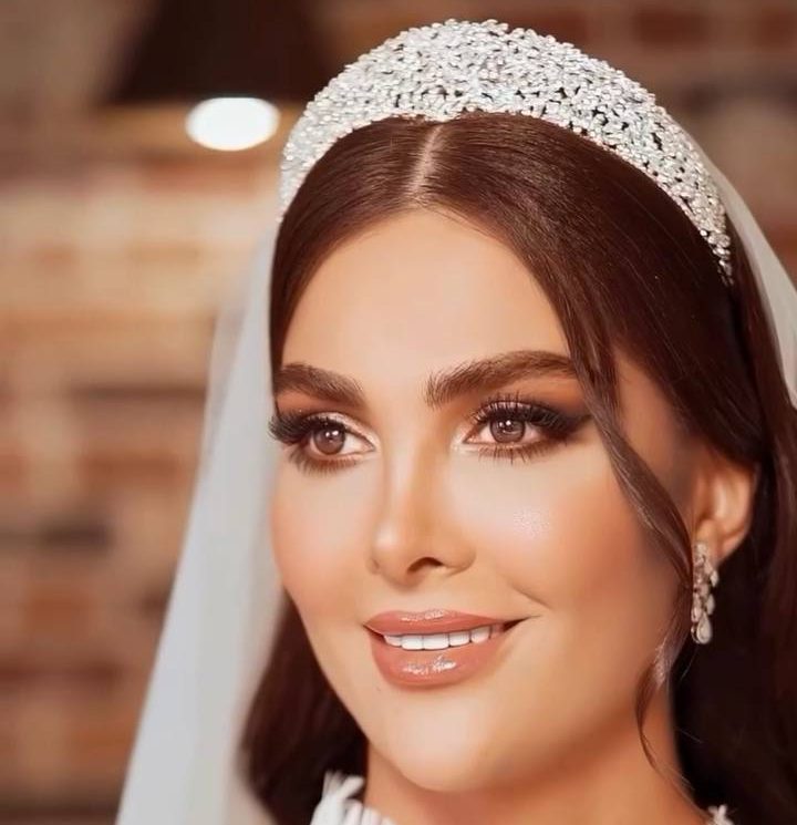 بیوگرافی الناز تازه عروس جذاب و چهره عروسکی محمد نادری