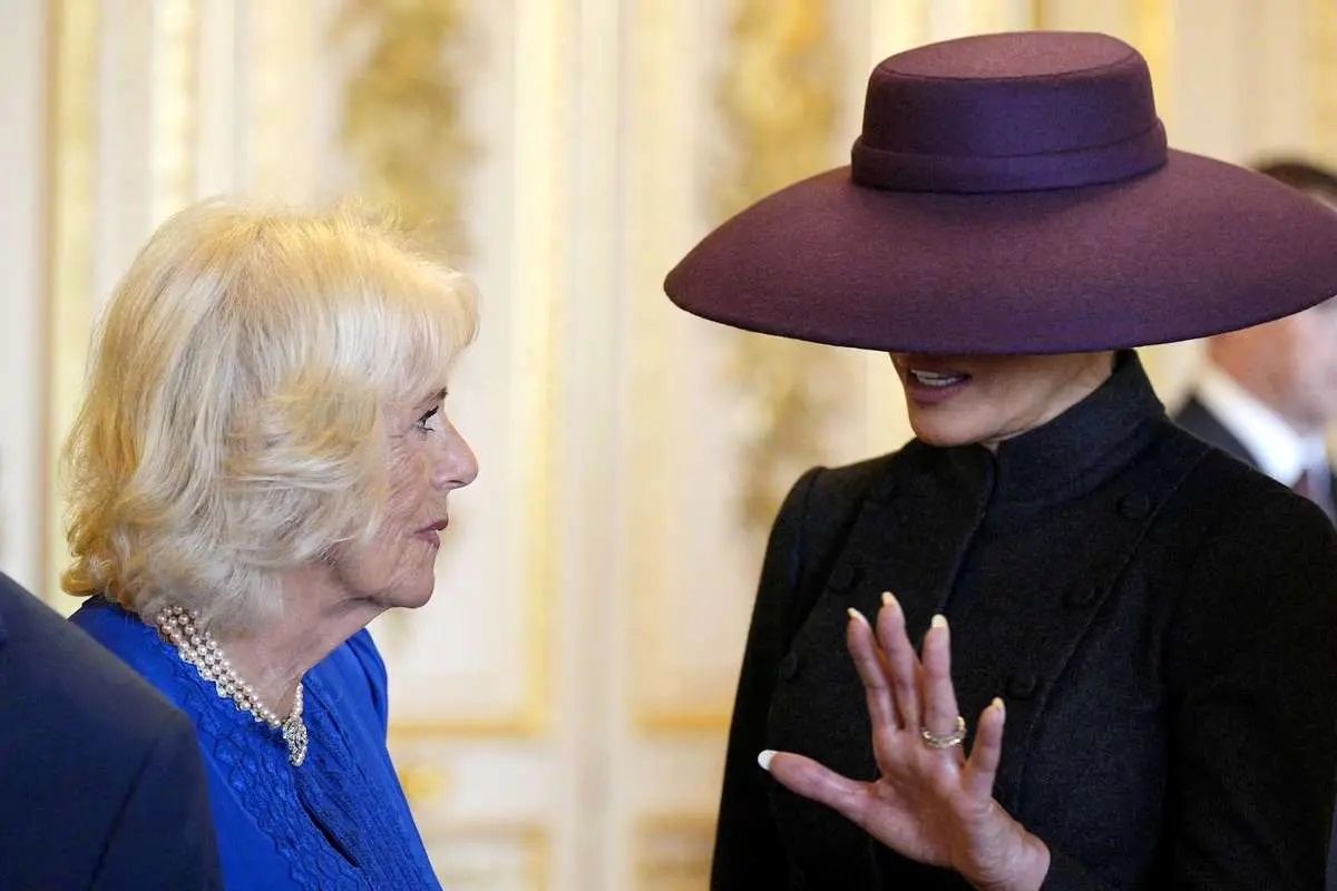 راز کلاه عجیب ملانیا ترامپ چیست؟