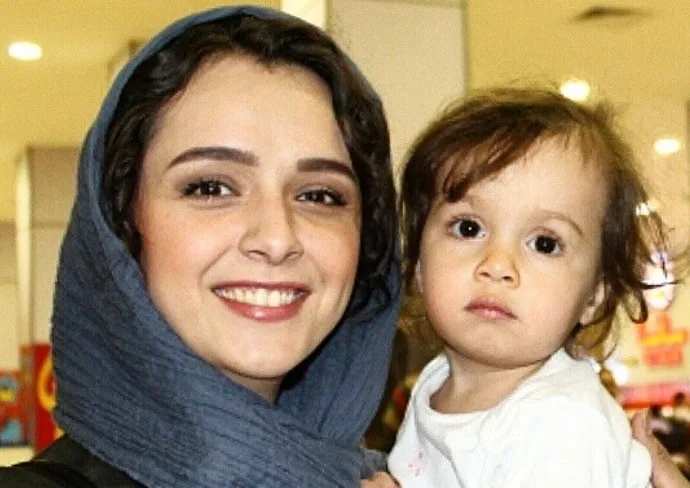 بیوگرافی کامل ترانه علیدوستی/ از مرگ برادر در چهارشنبه‌سوری تا ازدواج با علی منصور+عکس‌های خصوصی