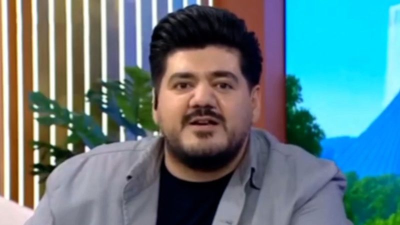 مجری تلویزیون به هوادار استقلال؛ خیارشور خودتی!