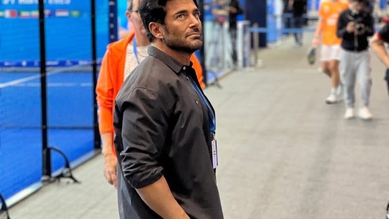 قاب امروز| رضا گلزار و لامبورگینی‌اش و برج خلیفه‌، عکس خاص لاله مرزبان و صدف و خانم ویولن‌نواز