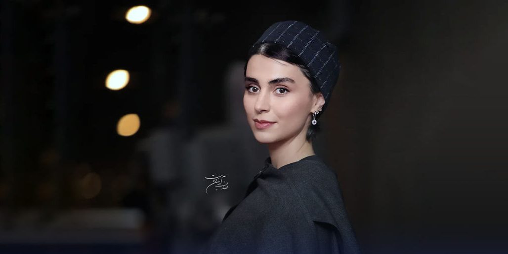 قاب امروز| رضا گلزار و لامبورگینی‌اش و برج خلیفه‌، عکس خاص لاله مرزبان و صدف و خانم ویولن‌نواز