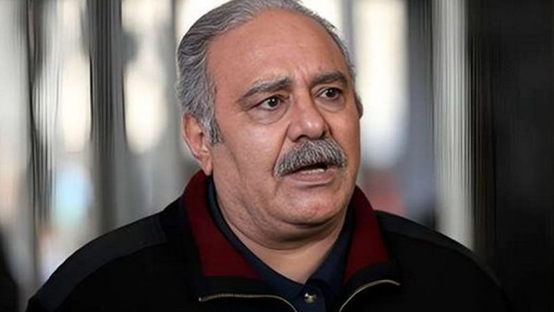 وضعیت وخیم محمد کاسبی بازیگر خوش رکاب / با دستگاه اکسیژن زنده ام ..