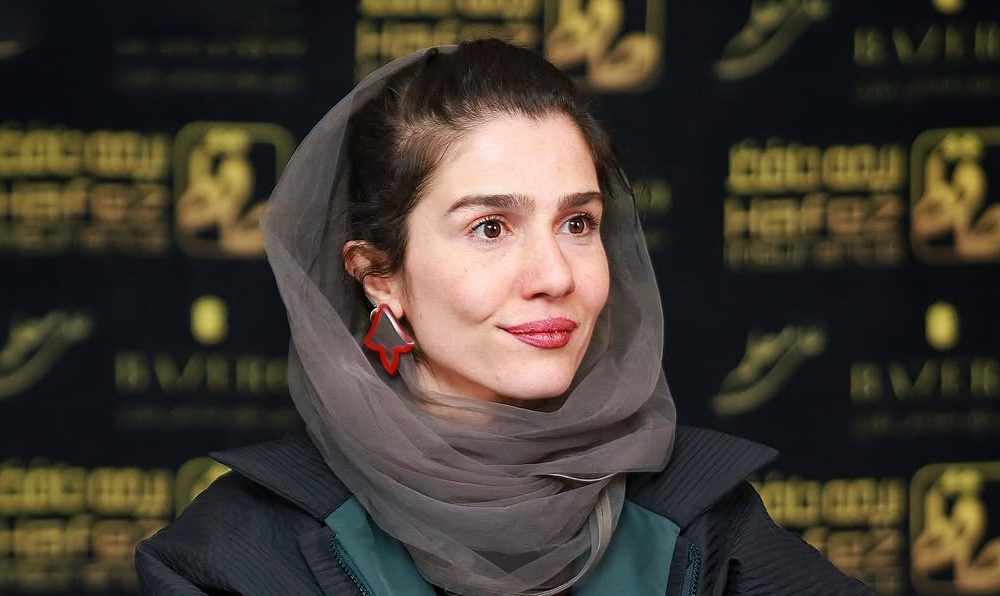 قاب امروز| استایل خاص بازیگران در سومین جشن ‌تئاتر و موسیقی علی معلم